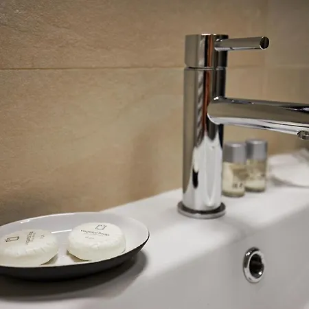 & Restaurant Barca 3*