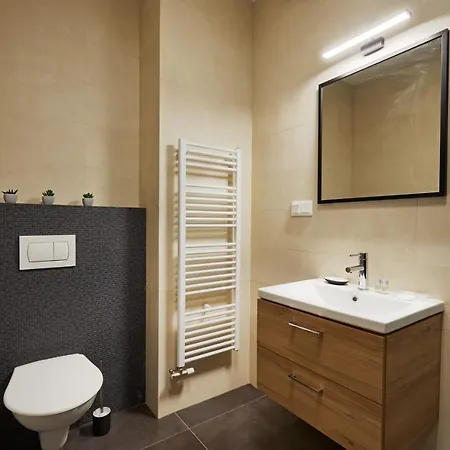 & Restaurant Barca Szálloda 3*