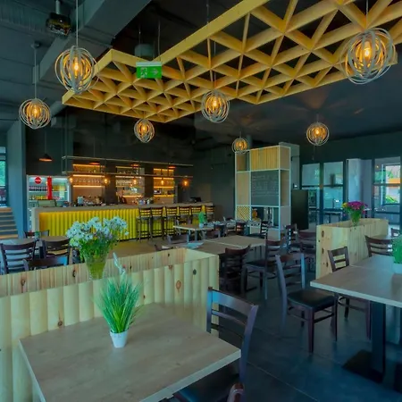 Szálloda & Restaurant Barca