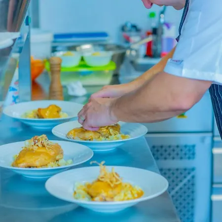 & Restaurant Barca 3* Kassa