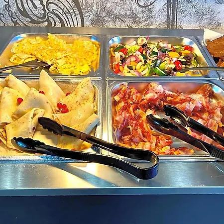 Hotel&restaurant Barca 3*