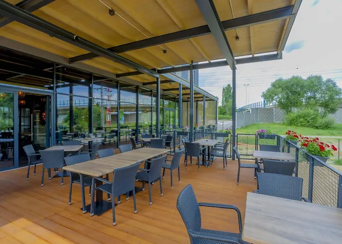 & Restaurant Barca 3* Кошице